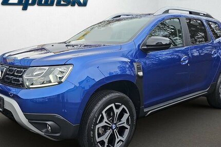 Dacia Duster II Celebration 4WD Rate 180,- 34.400 km 17.990 &euro; Schwalbach/Taunus 65824