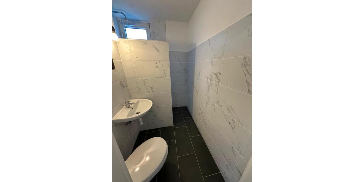 Hochparterre Frankfurt am Main Nied - 1 Zimmer, 30 m&sup2;, 189.000&euro; | Angebot:27104635