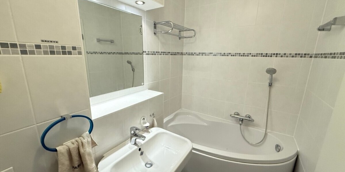 Hofheim: Seniorenresidenz mit Penthousefeeling! Charmante 3-Zimmerwohnung in zentraler Lage - Etagenwohnung Hofheim | Angebot:25539425