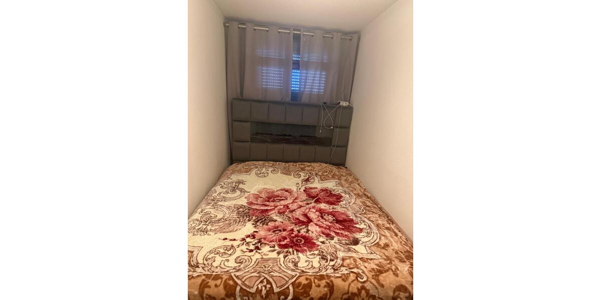 Etagenwohnung Frankfurt am Main Sachsenhausen - 2 Zimmer, 46 m&sup2;, 1.100&euro; | Angebot:25307564