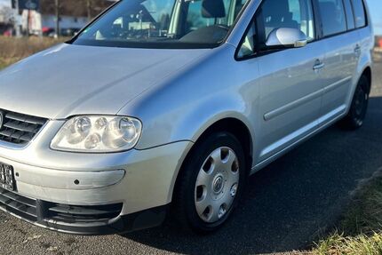 VW Touran 191.000 km 1.999 &euro; Rossdorf 64380