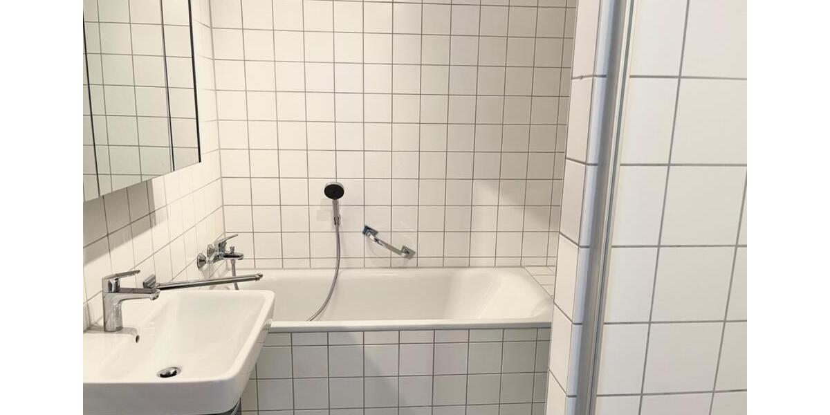 Etagenwohnung Darmstadt - 4 Zimmer, 105 m&sup2;, 1.420&euro; | Angebot:26396326