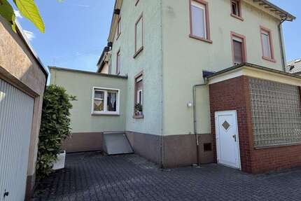 Haus Frankfurt am Main Schwanheim - 12 Zimmer, 237 m&sup2;, 698.000&euro; | Angebot:27161621