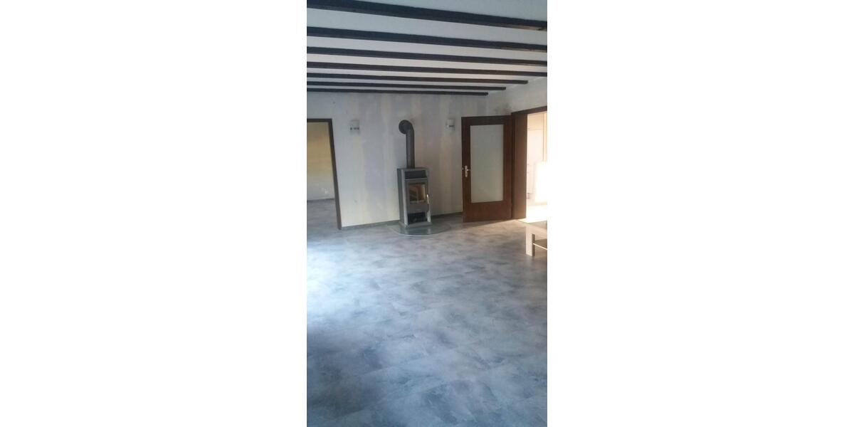 Etagenwohnung Hanau Groß-Steinheim - 4 Zimmer, 110 m&sup2;, 1.600&euro; | Angebot:25422442