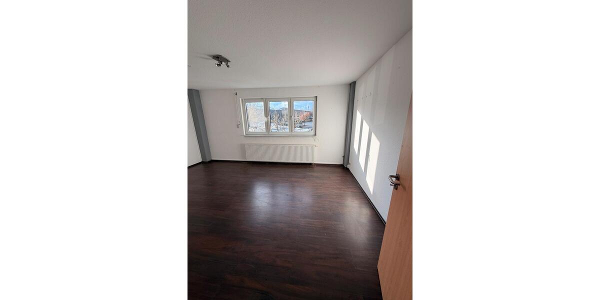 Einfamilienhaus Usingen - 4 Zimmer, 140 m&sup2;, 1.400&euro; | Angebot:24560248