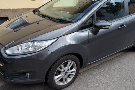 Ford Fiesta 119.000 km 7.400 &euro; Bad Homburg von der Hoehe 61350