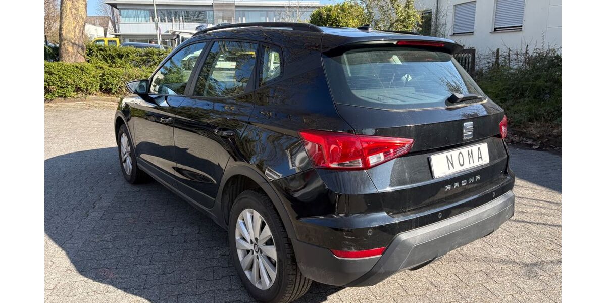 Seat Arona 193.343 km 9.461 &euro; Frankfurt am Main 60389