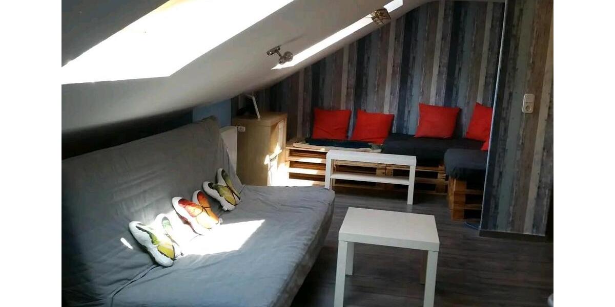 Dachgeschoßwohnung Offenbach am Main Buchrain - 1 Zimmer, 20 m&sup2;, 399&euro; | Angebot:25764394