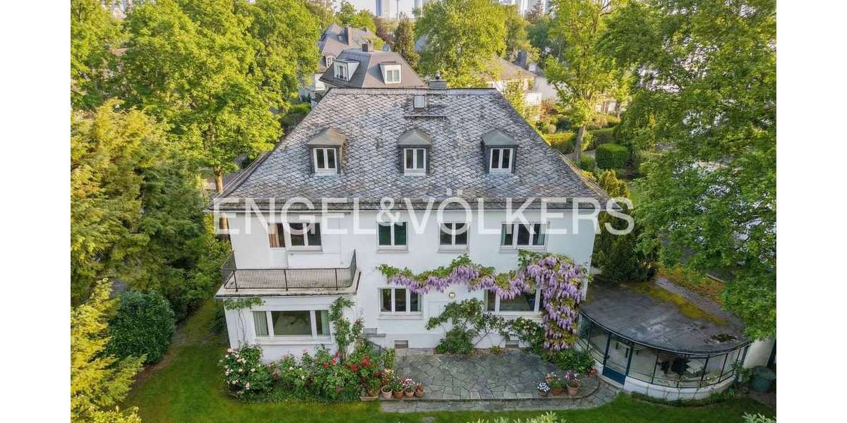 Einfamilienhaus Frankfurt am Main Sachsenhausen Süd - 9 Zimmer, 265 m&sup2;, 3.400.000&euro; | Angebot:27156859