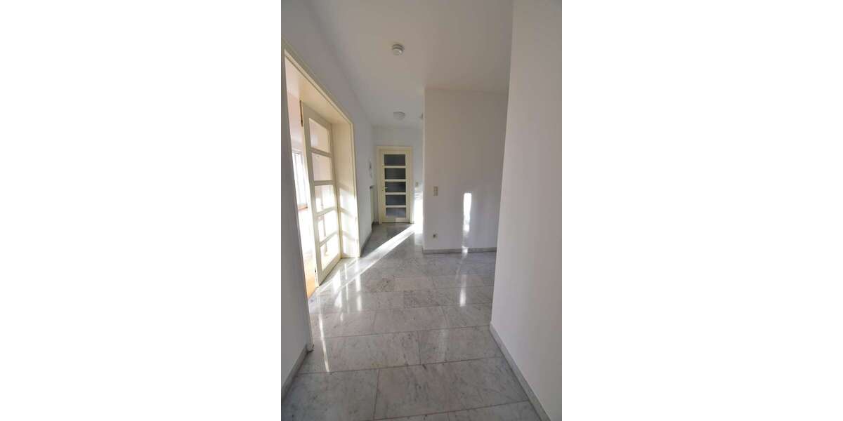 Einfamilienhaus Königstein - 5 Zimmer, 160 m&sup2;, 2.240&euro; | Angebot:25807019