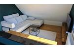 Moderne Single-Dachgeschosswohnung (voll möbliert) 2 zimmer