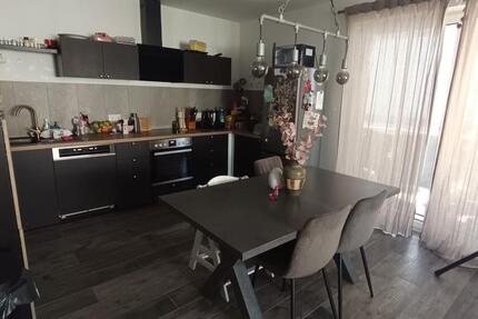 Wohnung Friedberg (Hessen) - 4 Zimmer, 92 m&sup2;, 1.500&euro; | Angebot:26406741