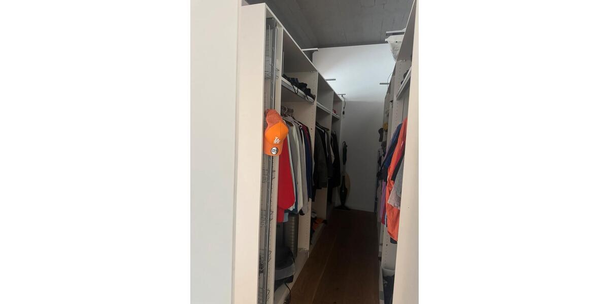 Etagenwohnung Offenbach am Main Buchrain - 4 Zimmer, 137 m&sup2;, 2.100&euro; | Angebot:25017577