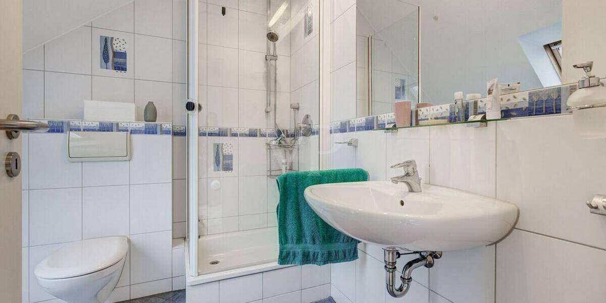 Reihenmittelhaus Liederbach am Taunus Liederbach - 4 Zimmer, 132 m&sup2;, 695.000&euro; | Angebot:26893079