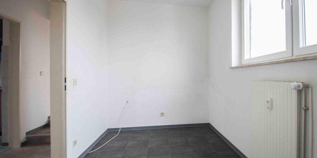 Etagenwohnung Trebur Astheim - 2 Zimmer, 86 m&sup2;, 198.000&euro; | Angebot:25706503