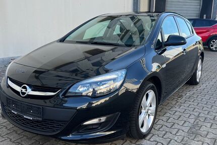 Opel Astra 137.000 km 8.700 &euro; Frankfurt 60326