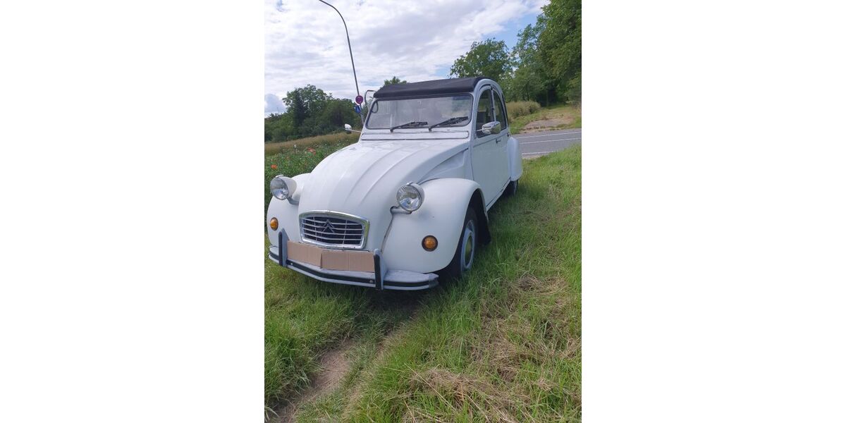 Citroen 2 CV 113.637 km 5.900 &euro; Mühlheim am Main 63165