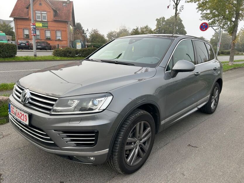 VW Touareg 383.000 km 14.999 € Rüsselsheim 65428