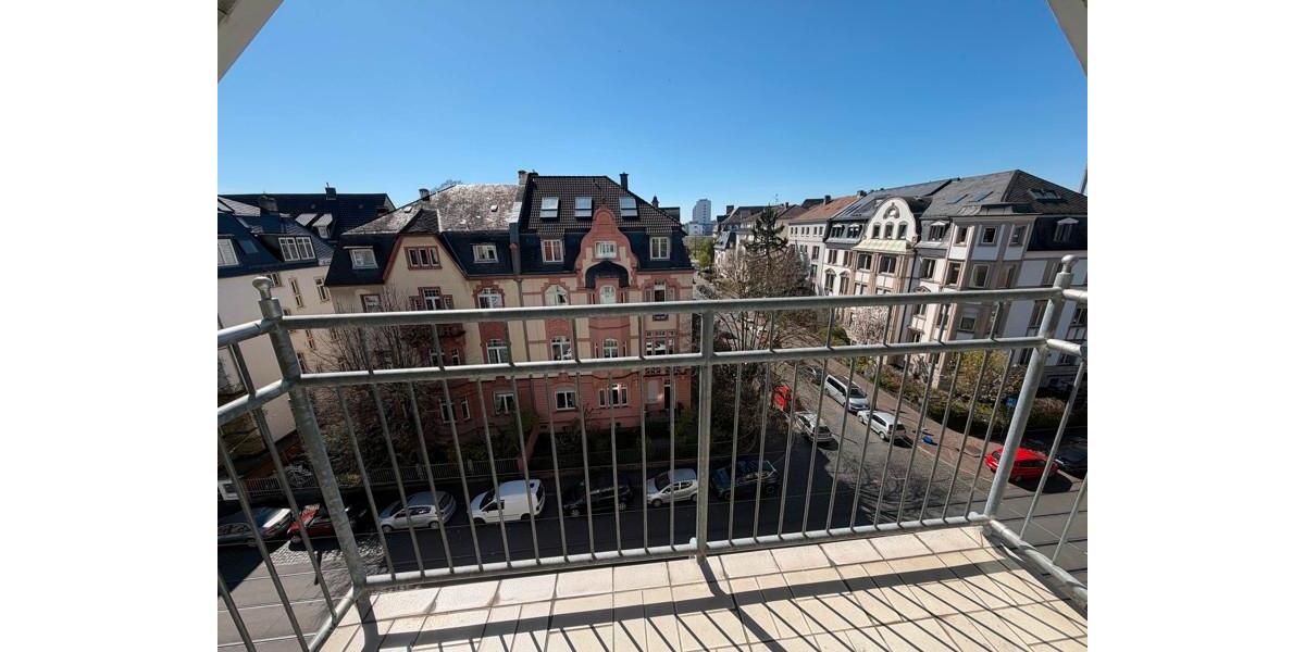 Etagenwohnung Frankfurt am Main Süd - 2 Zimmer, 89 m&sup2;, 1.473&euro; | Angebot:26106062