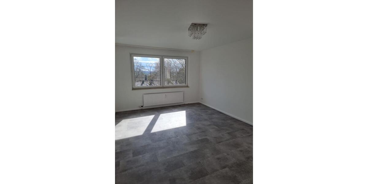 Frisch modernisierte 5 Zimmer Wohnung ! Ohne Provision! 5 zimmer