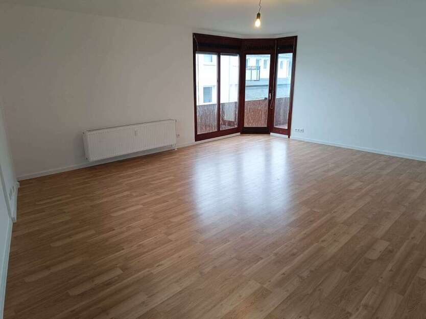 Wohnung zum Mieten in Taunusstein 925 € 81.74 m²