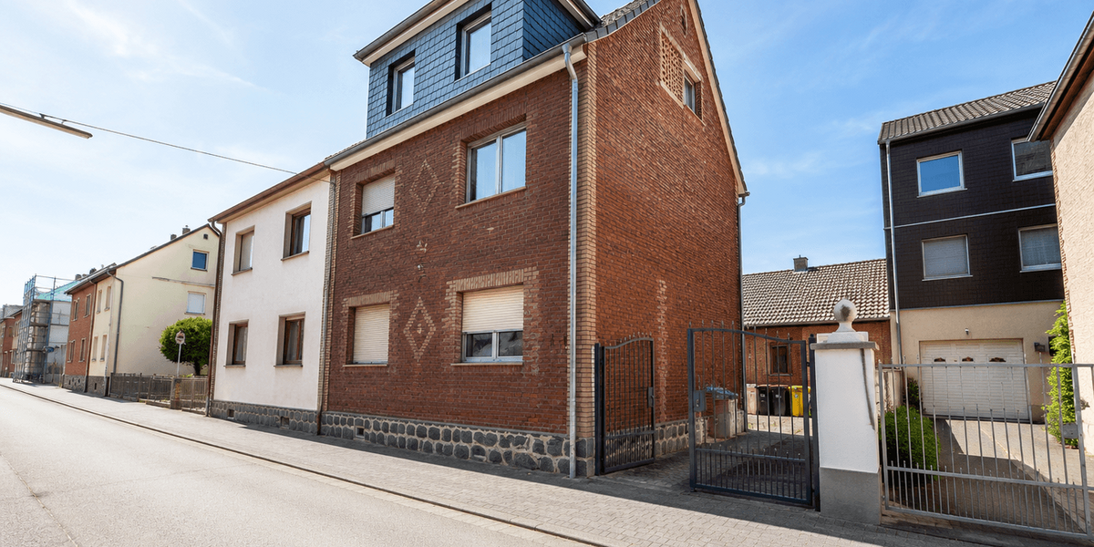 Einfamilienhaus Hanau Groß-Steinheim - 8 Zimmer, 147 m&sup2;, 425.000&euro; | Angebot:26943255