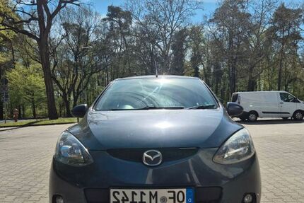 Mazda 2 255.000 km 1.700 &euro; Offenbach 63073