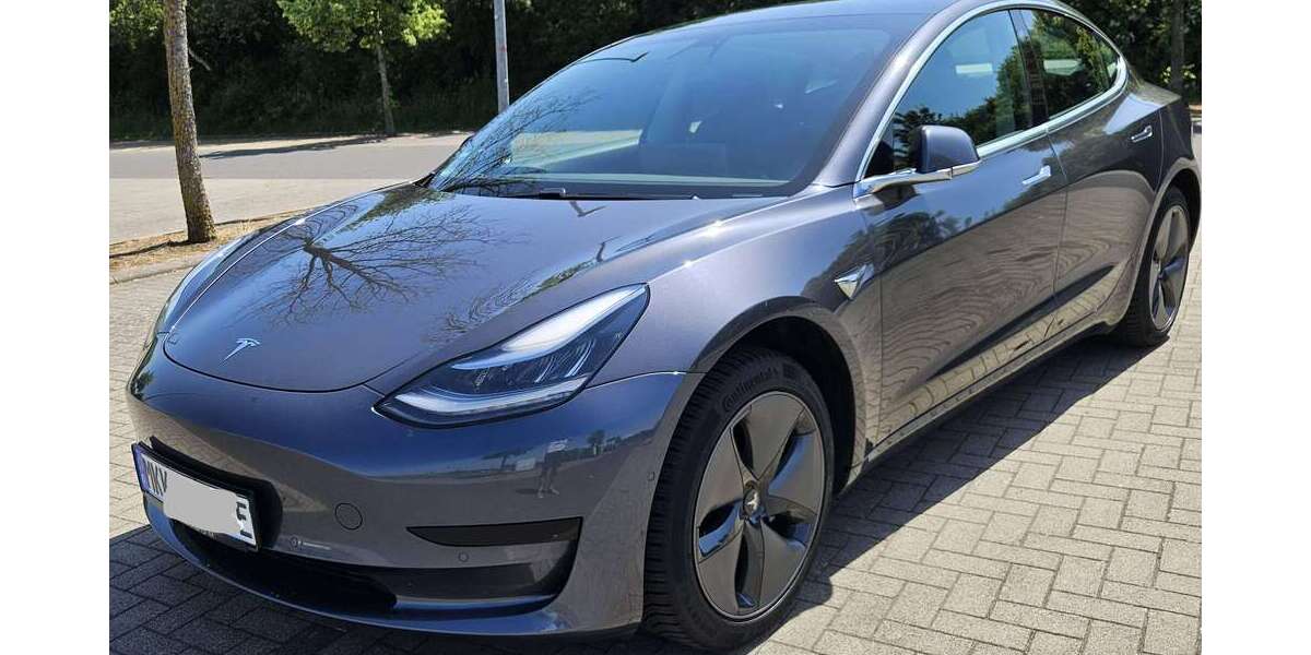 Tesla Model 3 86.000 km 19.900 &euro; Langenselbold, Stadt 63505