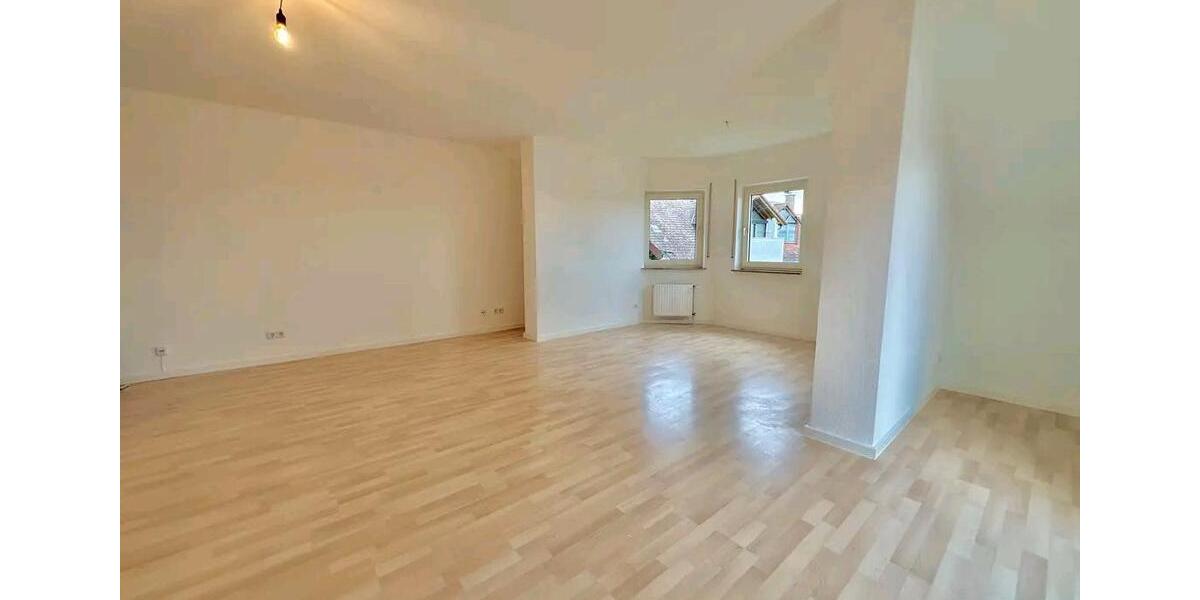 Dachgeschoßwohnung Langenselbold - 2 Zimmer, 84 m&sup2;, 195.000&euro; | Angebot:25221642