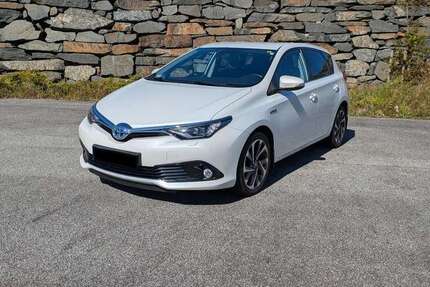 Toyota Auris 73.200 km 13.950 &euro; Dreieich, Stadt 63303