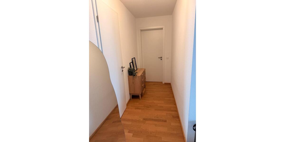 Einfamilienhaus Frankfurt am Main Nied - 2 Zimmer, 85 m&sup2;, 1.715&euro; | Angebot:26623486