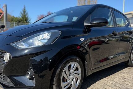 Hyundai i10 100.582 km 6.499 &euro; Hanau 63452