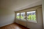 Dachgeschoßwohnung Frankfurt am Main Ginnheim - 3 Zimmer, 80 m&sup2;, 1.350&euro; | Angebot:26251158