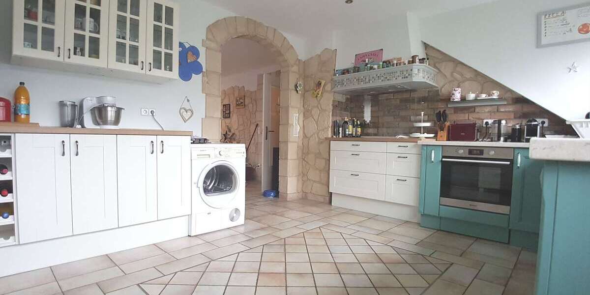 Wohnung zum Kaufen in Frankfurt am Main 699.000 € 171 m² 5 zimmer