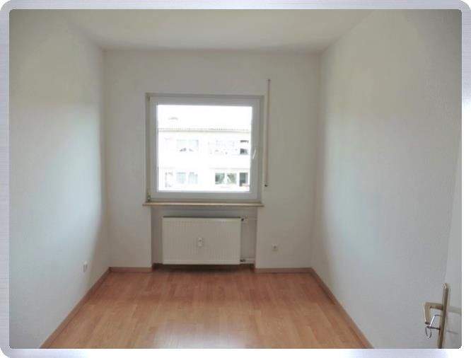 Etagenwohnung Rodenbach Niederrodenbach - 4 Zimmer, 90 m&sup2;, 920&euro; | Angebot:25287521