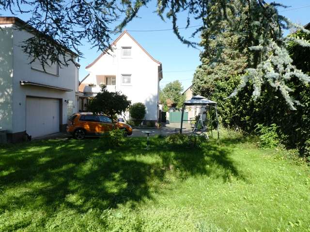 Einfamilienhaus Frankfurt am Main Sindlingen - 14 Zimmer, 304 m&sup2;, 760.000&euro; | Angebot:12506745