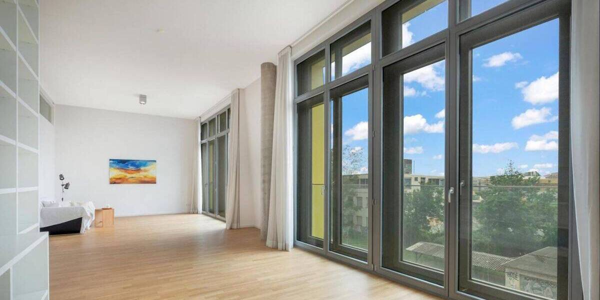 Etagenwohnung Frankfurt am Main Ostend - 2 Zimmer, 127 m&sup2;, 1.150.000&euro; | Angebot:26683594