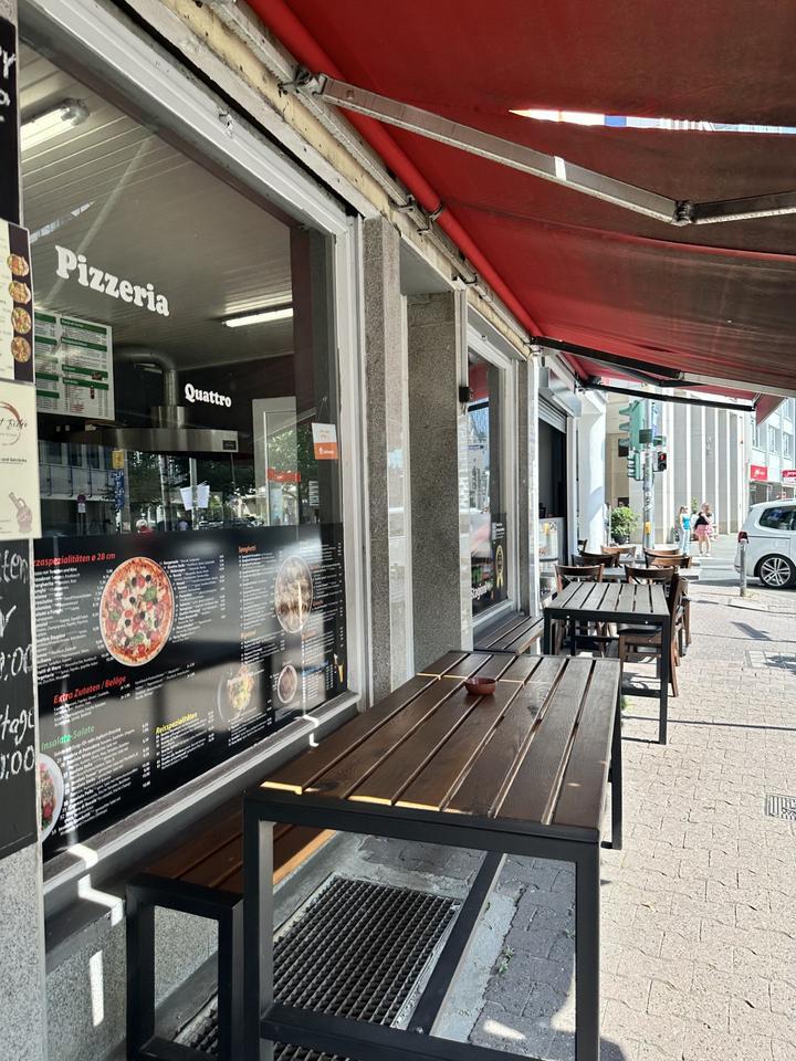 Jahrzehntelange Pizzeria am Eschenheimer Tor inkl. Lieferservice-PKWs und Terrassensitzplätzen! zimmer