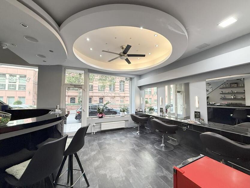 Moderne Friseursalon mit separate Kosmetikraum und zwei Geschosse in Westend! zimmer