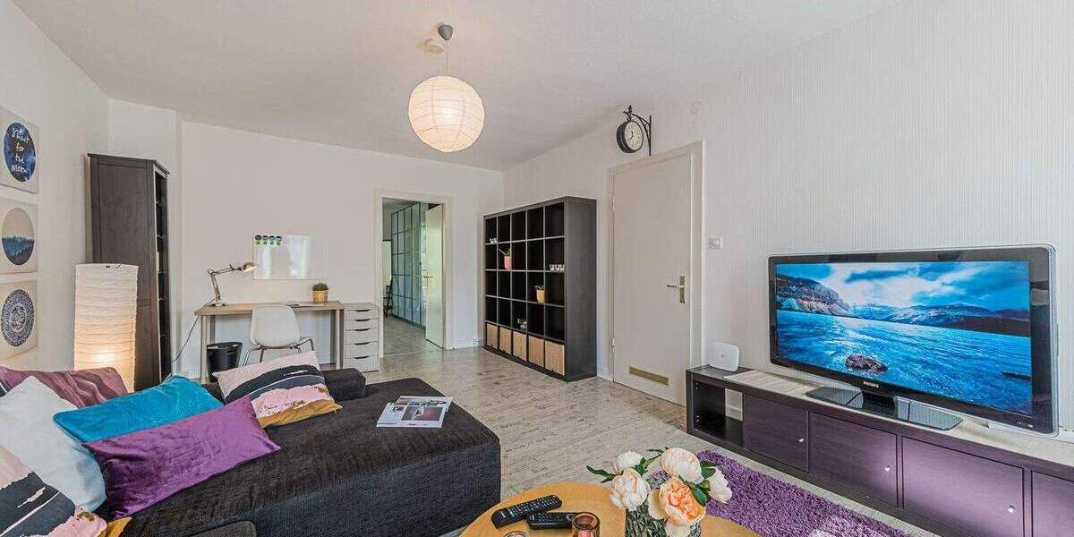 Etagenwohnung Frankfurt am Main Bockenheim - 2 Zimmer, 60 m&sup2;, 1.750&euro; | Angebot:25796607