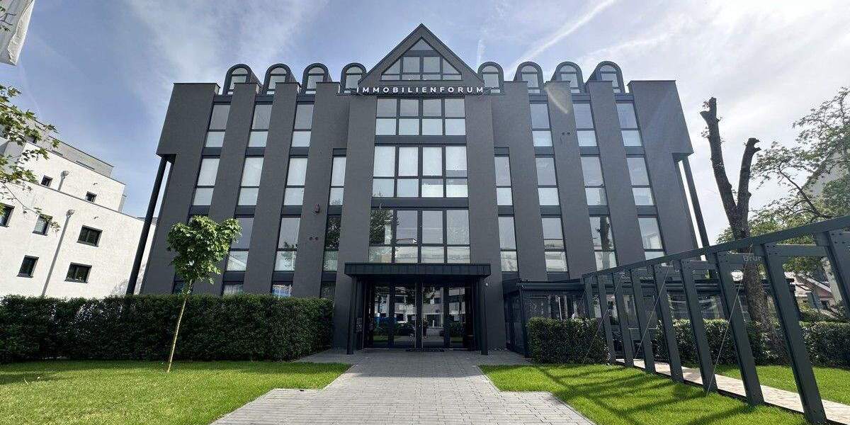 Bürofläche in bester Lage von Hanau Immobilienforum|Teilvermietung (Einzel Büroraum) 2 zimmer