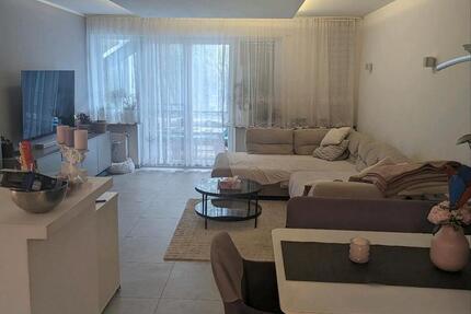 4-Zimmer Maisonette-Wohnung mit Süd-Balkon, Garten und Stellplatz zimmer