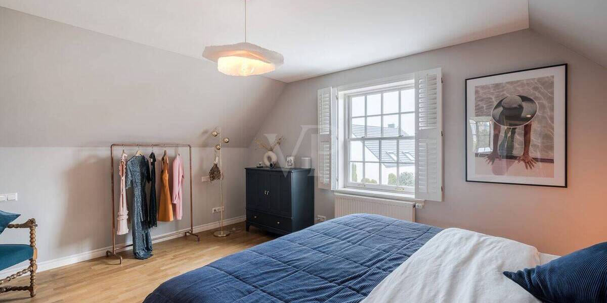 Einfamilienhaus Wehrheim Obernhain - 8 Zimmer, 198 m&sup2;, 1.150.000&euro; | Angebot:25695537