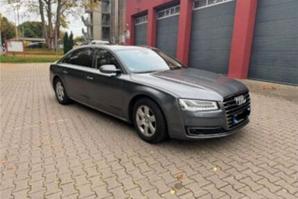 Audi A8 156.000 km 22.900 &euro; Frankfurt am Main 65929