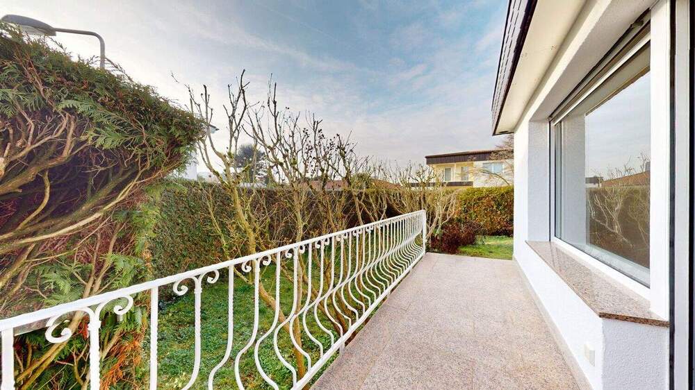 Einfamilienhaus Frankfurt am Main Niederursel - 3 Zimmer, 137 m&sup2;, 1.080.000&euro; | Angebot:25050479