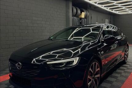 Opel Insignia 128.900 km 17.900 &euro; Rüsselsheim 65439