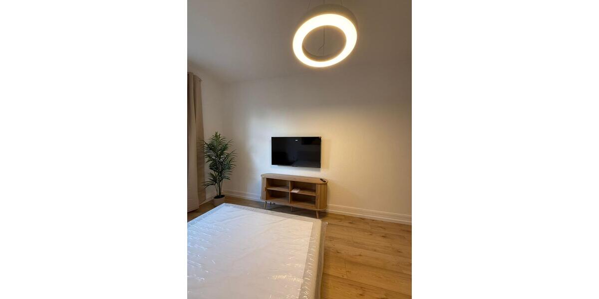 Etagenwohnung Frankfurt am Main Niederrad - 3 Zimmer, 77 m&sup2;, 2.000&euro; | Angebot:25655274