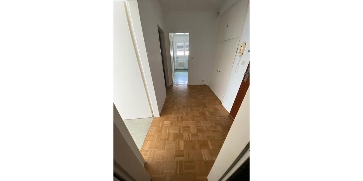 Hochparterre Bad Nauheim - 1 Zimmer, 52 m&sup2;, 550&euro; | Angebot:25656945