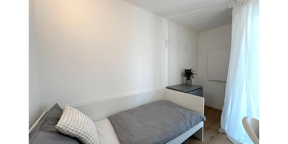 WohngemeinschaftShared Flat - Schwalbach am Taunus 5 zimmer