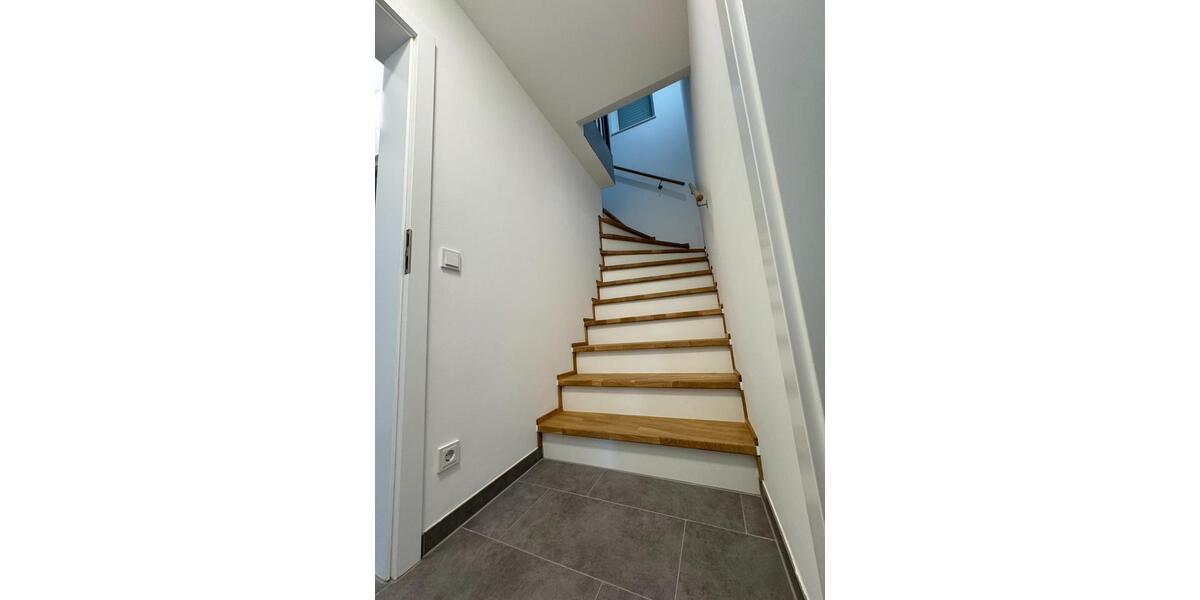 Haus mit Einliegerwohnung 8 zimmer